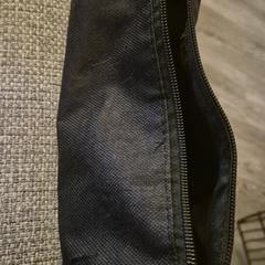 Etui met pennen, as reported to iLost