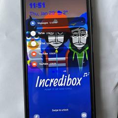 Mobiele telefoon /  Mobile Phone, segons s'ha informat a iLost