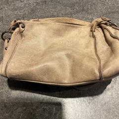 Bolsa Op naam van bjelanovic, segundo informou Gemeente Amsterdam usando iLost