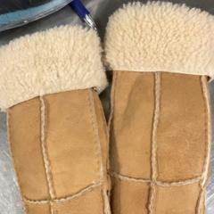 Topánka, ako bolo nahlásené MEININGER Hotel Copenhagen pomocou iLost