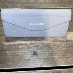 Brillenkoker zonder bril, rapporterat av Pathé Groningen med iLost