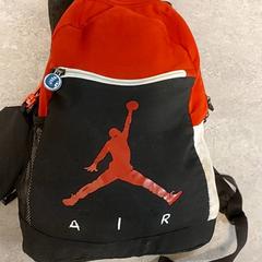 Rugzak - Garcia، كما تم الإبلاغ عنه بواسطة Centraal magazijn عبر iLost