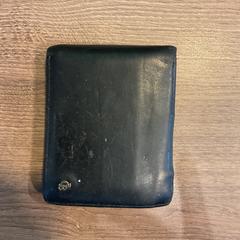 Carteiras Seme lourens nico, como reportado por Gemeente Amsterdam utilizando o iLost