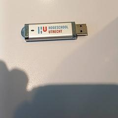 Usb klúč, ako bolo nahlásené Padualaan 97 pomocou iLost