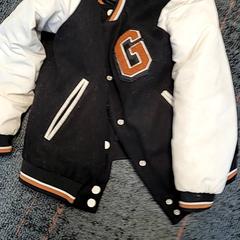 Chaqueta para niños, ha sido reportado por Connexxion Haarlem IJmond con iLost