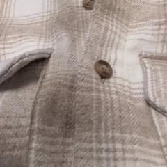 Overhemd Beige, iLost를 사용하여 Qbuzz Fryslân에 보고됨