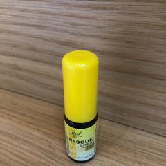 Rescuespray-flesje, como reportado por Rijksmuseum van Oudheden utilizando o iLost