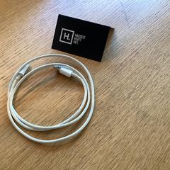 Kargatzeko kablea Wit, gisa salatu by Stad Hasselt iLost erabiliz