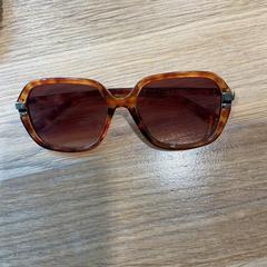 Sunglasses, as reported by Designer Outlet Roosendaal using iLost