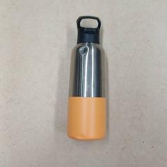 Drinking bottle, as reported by Qbuzz GD Groningen Peizerweg using iLost