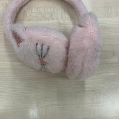 Orelleres, segons ha informat IKEA Eindhoven mitjançant iLost