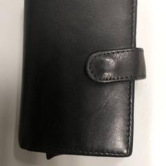 Držák karty Aregay, jak nahlášeno Regio West-Vlaanderen pomocí iLost