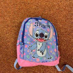 Sac à dos Lilo & Stitch, a été signalé par Arriva West-Brabant utilisant iLost