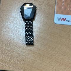 Orologio, come riportato da Sheraton Brussels Airport Hotel utilizzando iLost