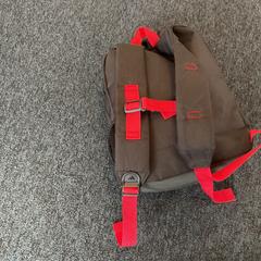 İLost kullanarak Breng Arnhem tarafından bildirildiği gibi Sırt çantası