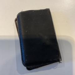 Carteres sanchez del campo, usa., segons ha informat Gemeente Amsterdam - Bureau Gevonden Voorwerpen mitjançant iLost