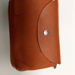 Carteira Dereere, como reportado por Centraal magazijn utilizando o iLost