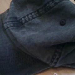 Gorra grijs, ha sido reportado por Het Spoorwegmuseum con iLost