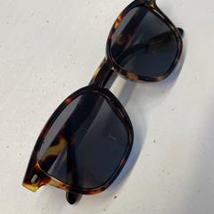 Zonnebril, ako bolo nahlásené Dominator 2019 pomocou iLost