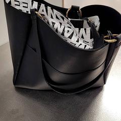 Handtas, gemeldet von IKEA Amsterdam über iLost