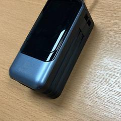 Powerbank, zoals gemeld door Sheraton Brussels Airport Hotel met iLost