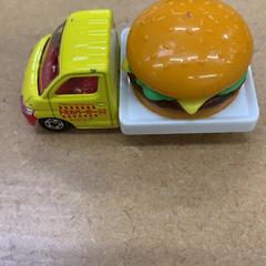 Coche de xoguete, segundo informou IKEA Tokyo-Bay usando iLost