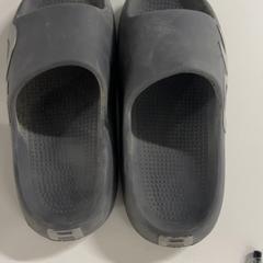 النعال، كما تم الإبلاغ عنه بواسطة Silver Sands Beach عبر iLost