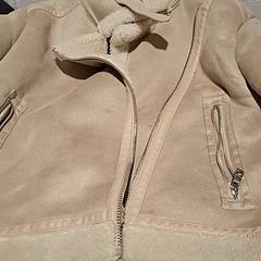 Jakke, som rapportert av IKEA Wilrijk ved bruk av iLost