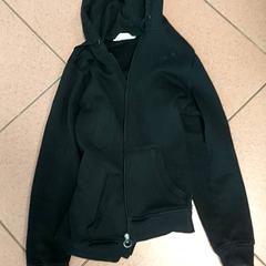 Vestiario Vestje, come riportato da Centraal magazijn utilizzando iLost