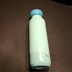 Láhev na pití, jak nahlášeno Van der Valk Hotel Utrecht pomocí iLost