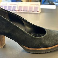 Topánka, ako bolo nahlásené Gebo Tours pomocou iLost