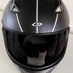 Vari Helm zwart, come riportato da Regio Antwerpen - Brussel utilizzando iLost