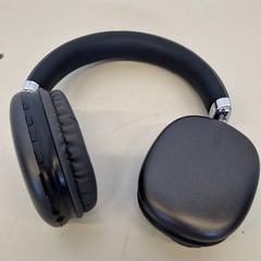 Headphones, as reported by Transdev Gooi en Vechtstreek using iLost