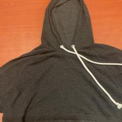 Hoodie Grijs, gemeldet von Hotel Theater FIGI über iLost