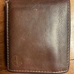 A brown wallet, Timberland, come riportato a iLost