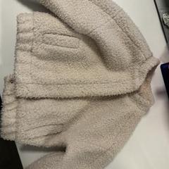 Casaco de criança enfant, como reportado por IKEA Mons utilizando o iLost