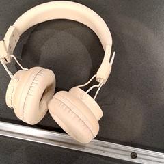 Entzungailuak, gisa salatu by Breng Nijmegen iLost erabiliz