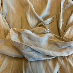 القميص، كما تم الإبلاغ عنه بواسطة Amsterdam ID Aparthotel عبر iLost