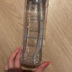 Fles, zoals gemeld door Van der Valk Hotel Eindhoven - Best met iLost