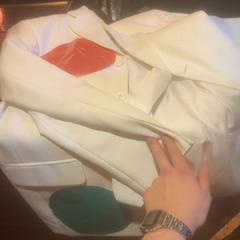 ジャケット がiLostで Café Leentje によって報告されました