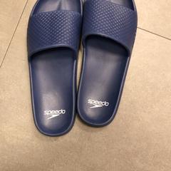 バススリッパ Blue, plastic, Speedo がiLostで MEININGER Hotel Amsterdam Amstel によって報告されました
