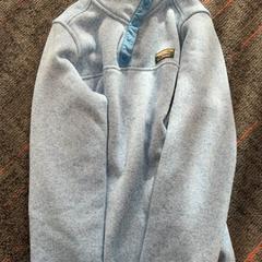 Pullover, gemeldet von Connexxion Amstelland-Meerlanden Schiphol Zuid über iLost