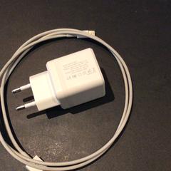 Tomada, como reportado por Van der Valk Hotel Amsterdam Zuidas utilizando o iLost