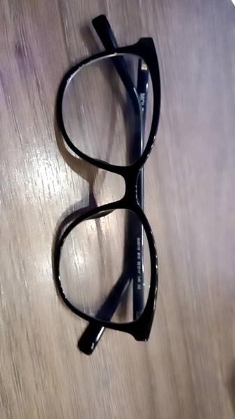Glasses case with glasses