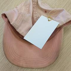 Roupa kled8ng- pet, segundo informou Regio Antwerpen - Brussel usando iLost