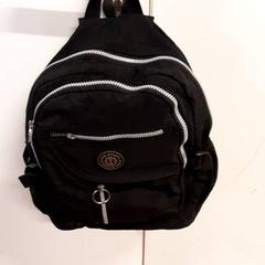 Taška, jak nahlášeno Qbuzz ZHN pomocí iLost