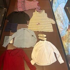 Blúz CLOTHES, amint azt WestCord Hotel Eindhoven az iLost segítségével jelentette.