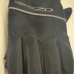 İLost kullanarak GVB tarafından bildirildiği gibi Eldivenler