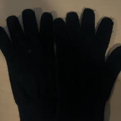 手袋 Zwart がiLostで Jaarbeurs によって報告されました