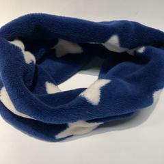 Nyakmelegítő, amint azt IKEA横浜 az iLost segítségével jelentette.